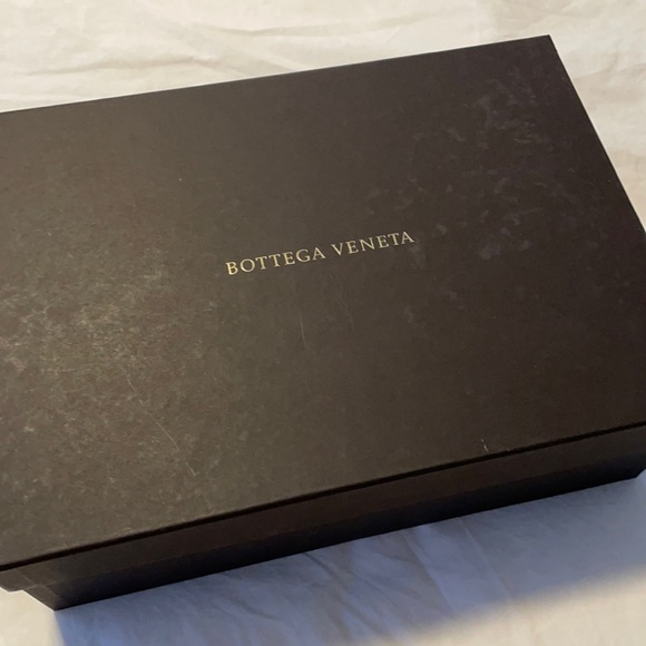 BOTTEGA VENETA Chain-embellished macramé and leather pumps Black - Picture 7 of 16